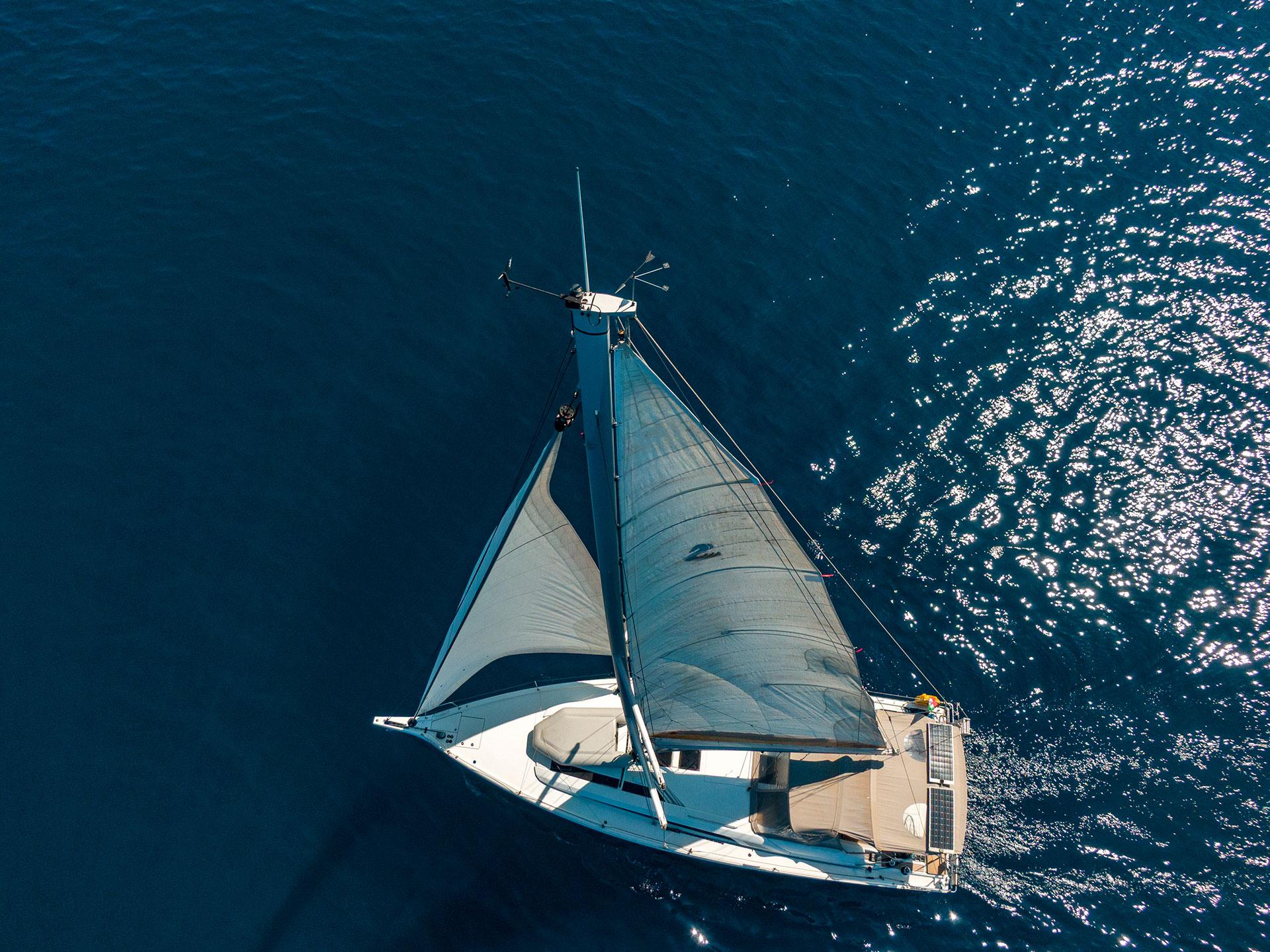 Nora - Water maker, Solar Panel | Oceanis 46.1