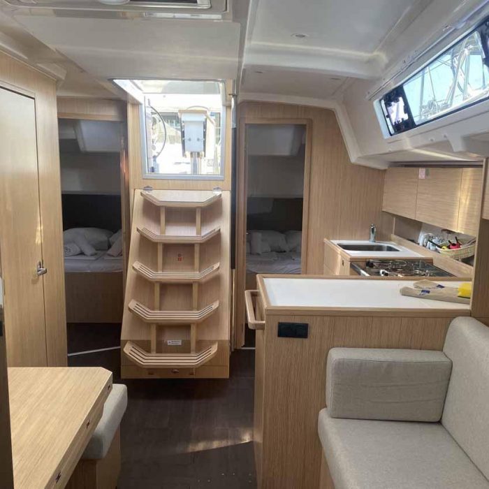 Sirius-Ada | Bavaria C38 photo 6