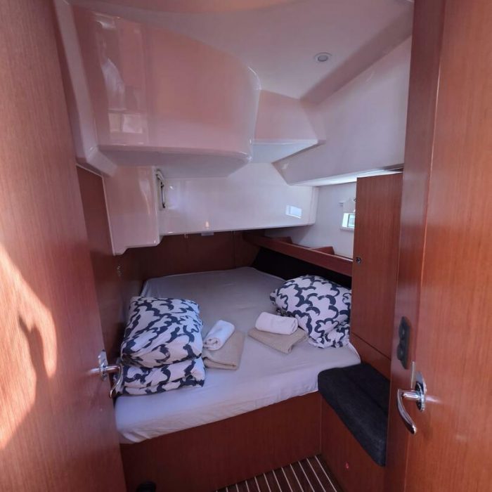 Alexandra | Bavaria Cruiser 46 - 4 cab. photo 19