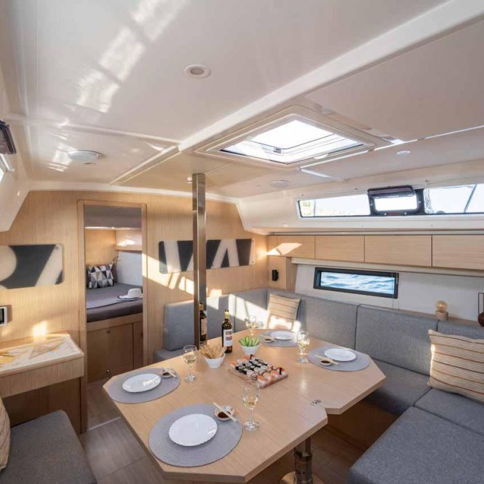 Vento Estivo | Bavaria C42 photo 20