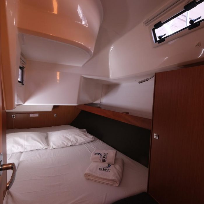 Crush | Bavaria Cruiser 37 photo 14