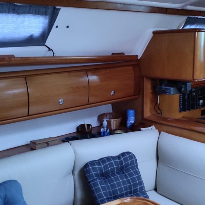 Tritonas | Bavaria 38 Cruiser photo 11