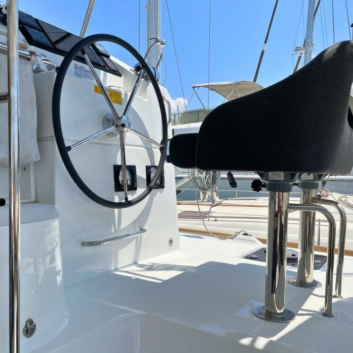 Drifter | Lagoon 40 photo 4