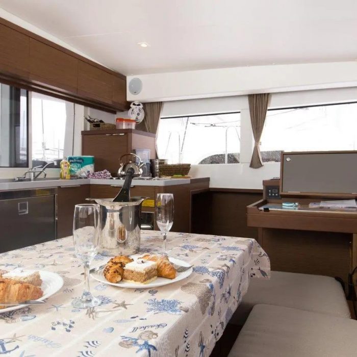 Marinero | Lagoon 40 photo 9