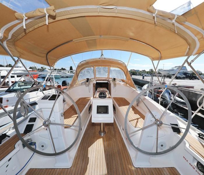 Lupe | Bavaria Cruiser 37 photo 8