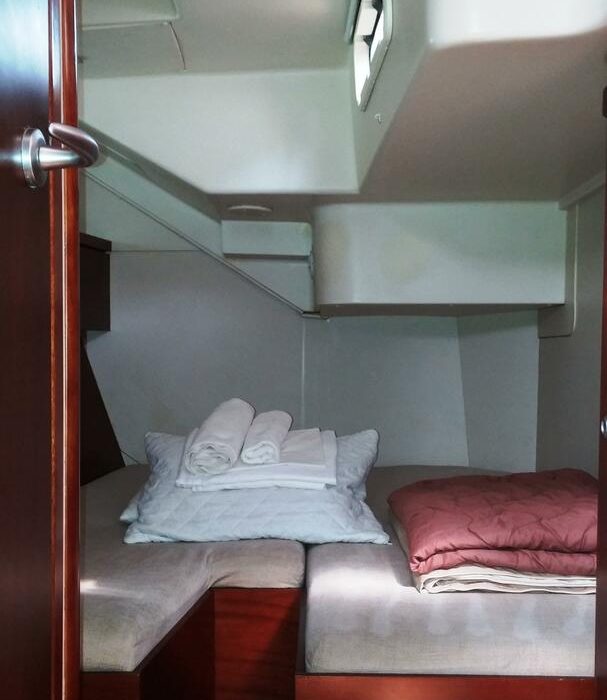 Premium | Hanse 540e photo 44
