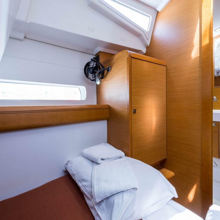 Vega | Sun Odyssey 469 photo 54