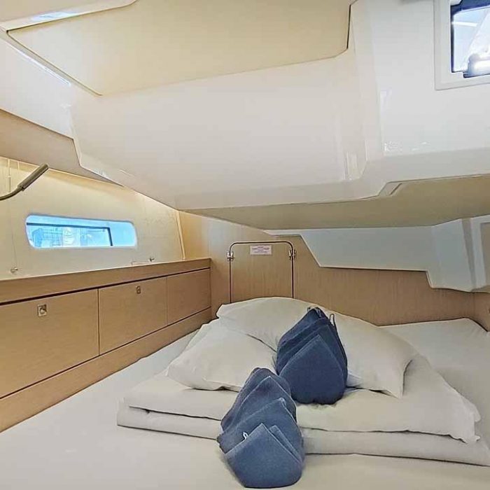 Estinella | Bavaria C46 photo 15