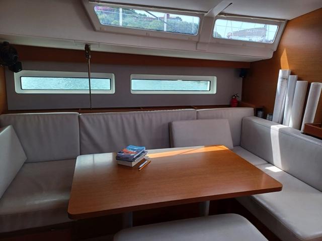 Cloe I | Sun Odyssey 490 photo 6
