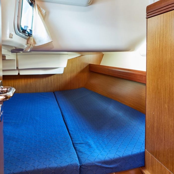 Bbcap | Sun Odyssey 39i photo 18