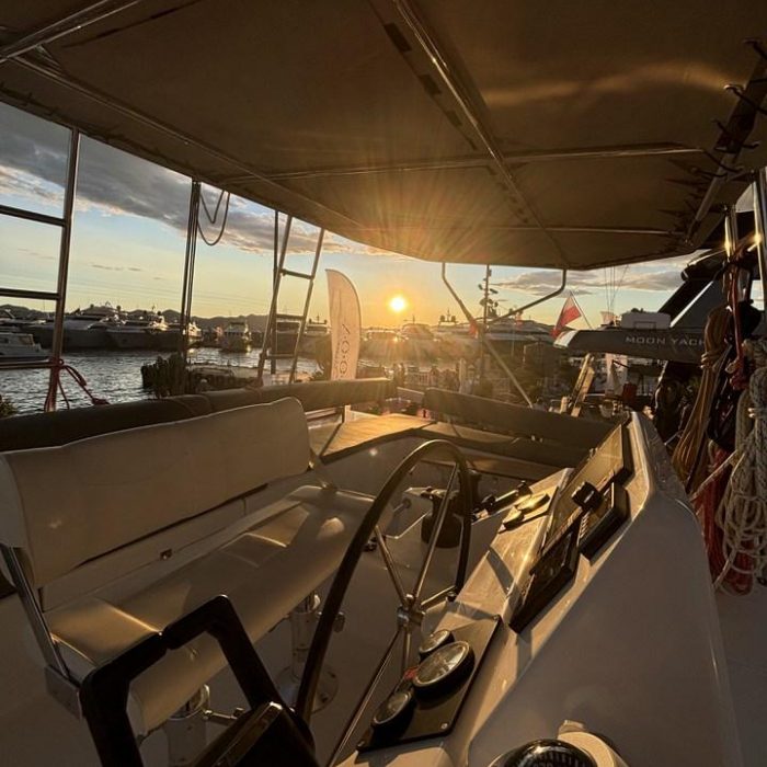 Siente El Mar | Dufour 48 Catamaran - 5 + 1 cab. photo 1