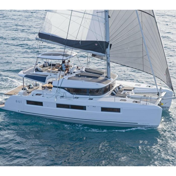 Effie Star | Lagoon 51 photo 1