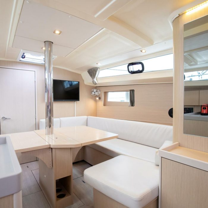 Arianna - Standard line | Oceanis 41.1 photo 34