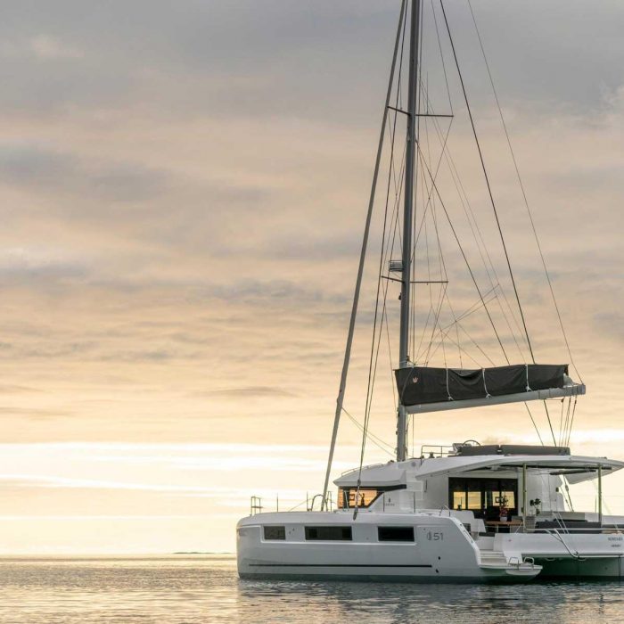 Premium | Lagoon 51 photo 6