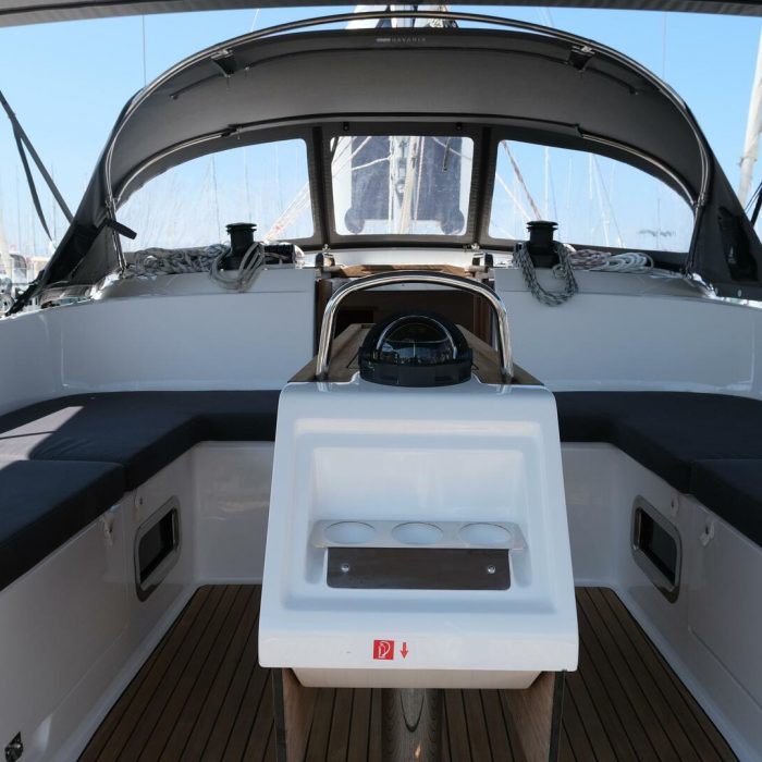 Adina | Bavaria Cruiser 46 Style photo 4