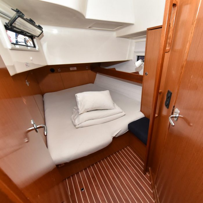 Controvento | Bavaria Cruiser 45 photo 30
