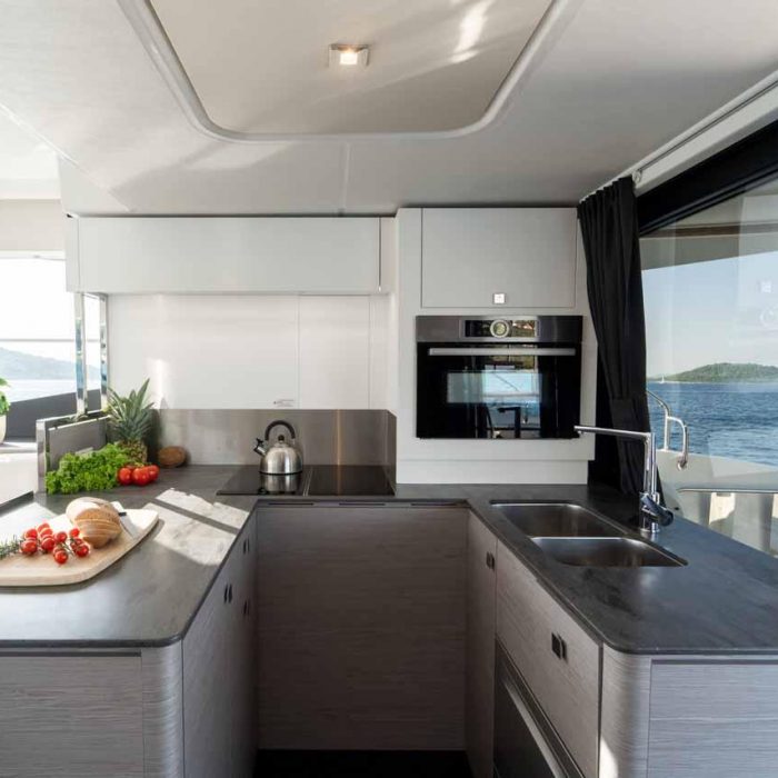 Family 2.0 | Fountaine Pajot MY6 photo 33