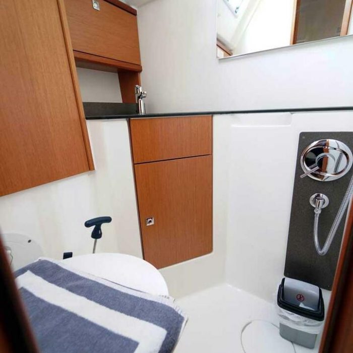 Sail la Vie | Bavaria Cruiser 46 photo 7