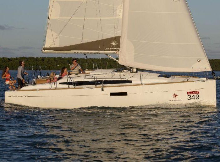 Adria Moon | Sun Odyssey 349 - 3 cab. photo 3