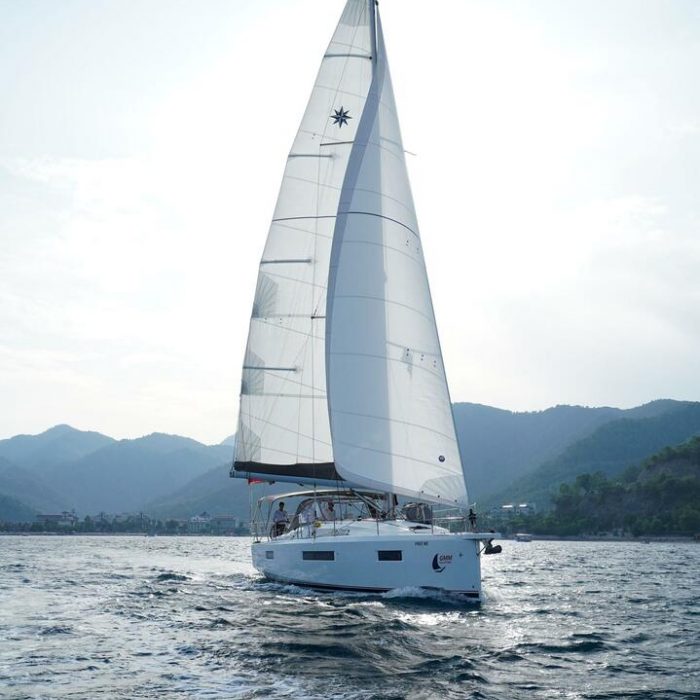 Free Me | Sun Odyssey 410 photo 2