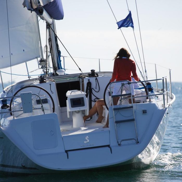 Too Lucky | Cyclades 43.4 photo 2