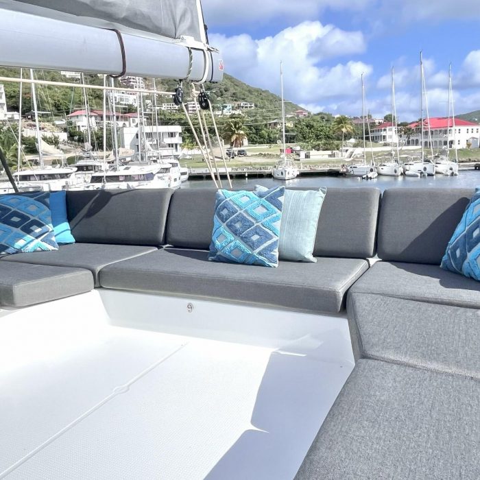 Blue Vibes | Fountaine Pajot Tanna 47 photo 4