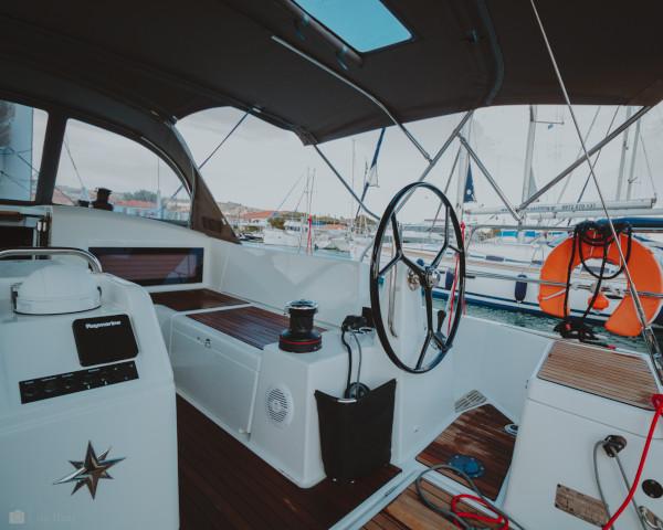 Eleni | Sun Odyssey 440 photo 6