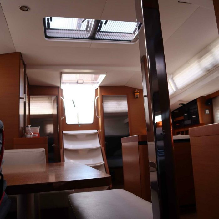 Diamond | Sun Odyssey 440 photo 17 Diamond | Sun Odyssey 440 photo 17