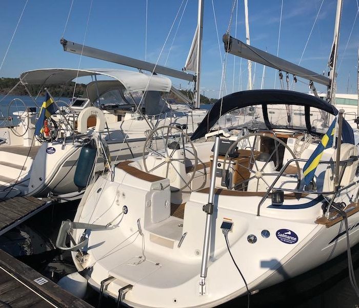 Eveline | Bavaria 44 photo 1