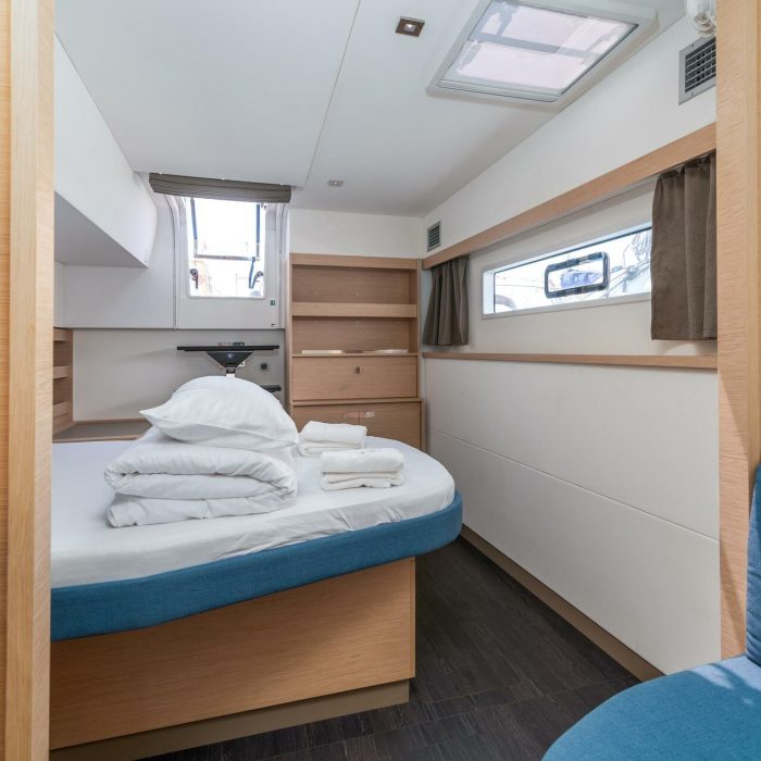 Odysseus | Fountaine Pajot Aura 51 photo 12