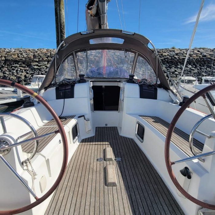 Grenat | Sun Odyssey 379 photo 8