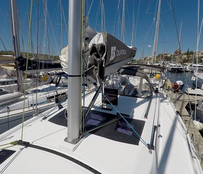 Dama | Dufour 44 photo 7