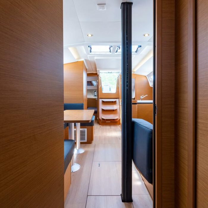 Martha | Sun Odyssey 410 photo 12