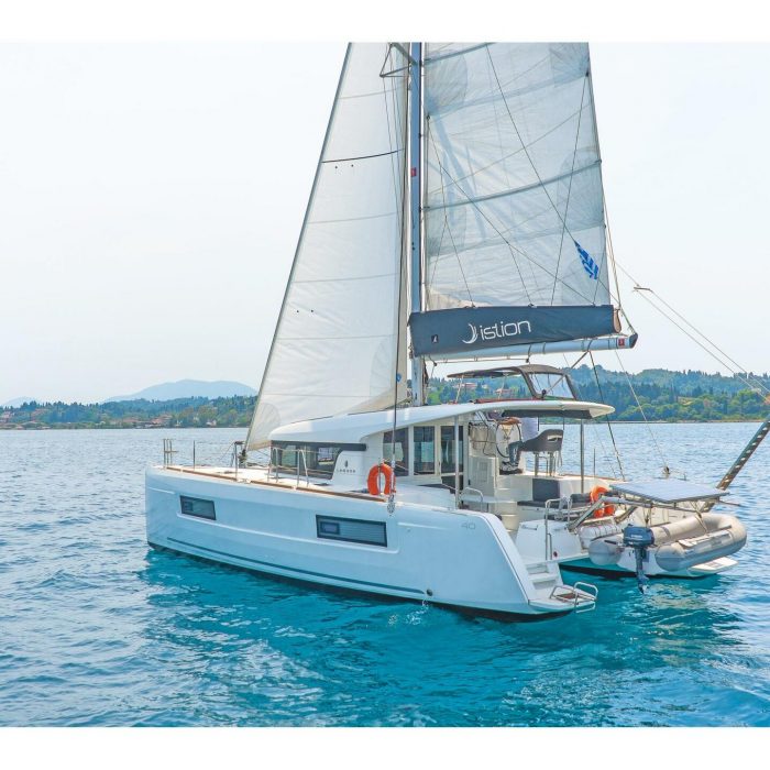 Thalasea | Lagoon 40 photo 7