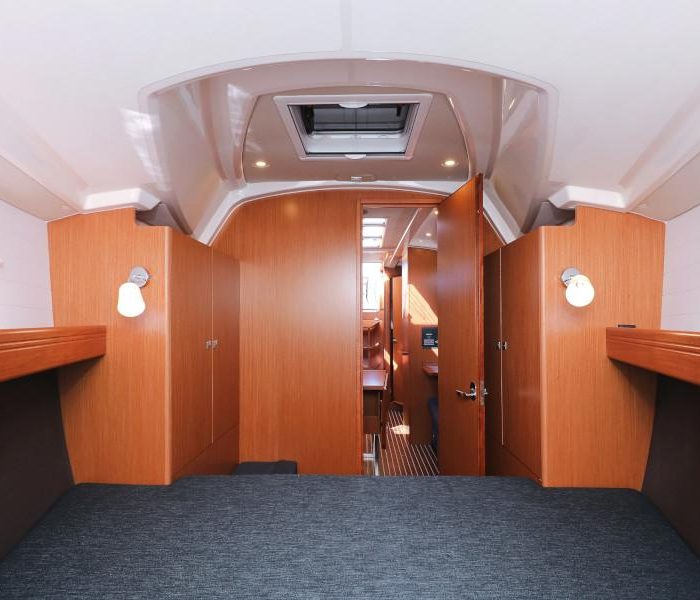 Lupe | Bavaria Cruiser 37 photo 72