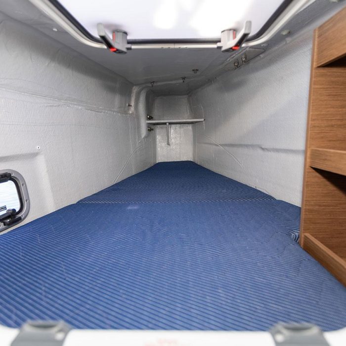 BYE BYE 2020 (air condition, generator) | Lagoon 40 photo 18