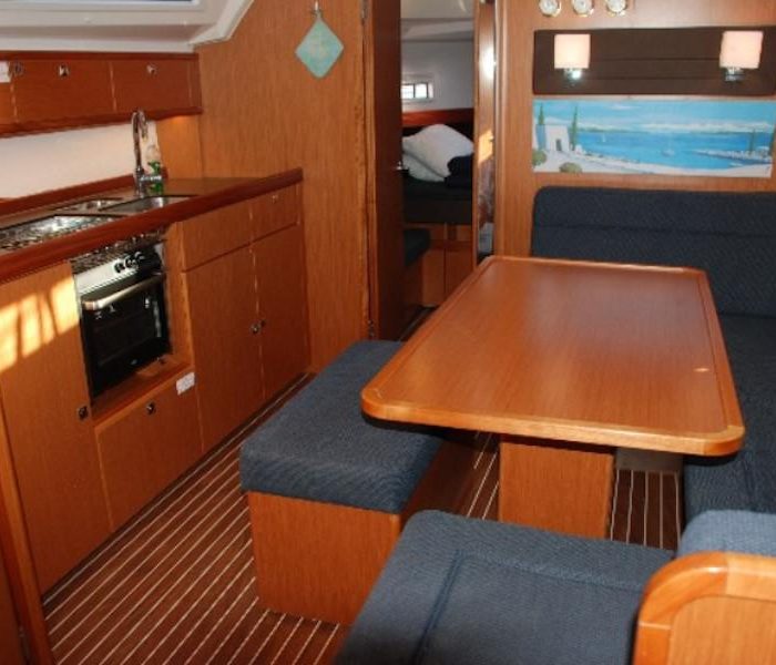 Cafard | Bavaria Cruiser 41 photo 6