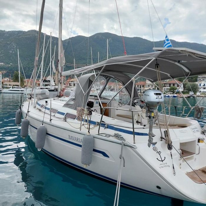 Konstantinos | Bavaria 36 photo 5
