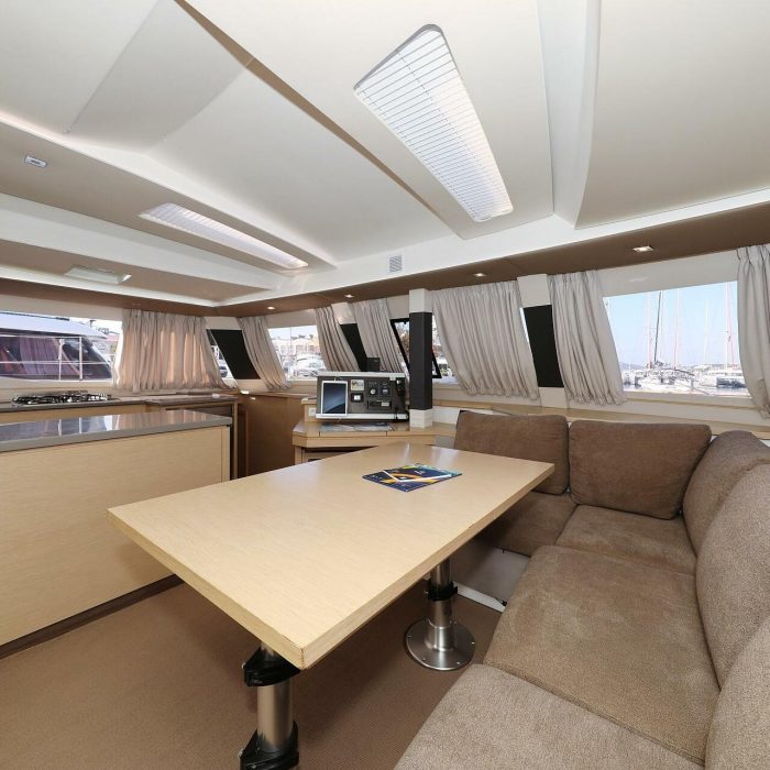 Feeling Free | Fountaine Pajot Saba 50 photo 27