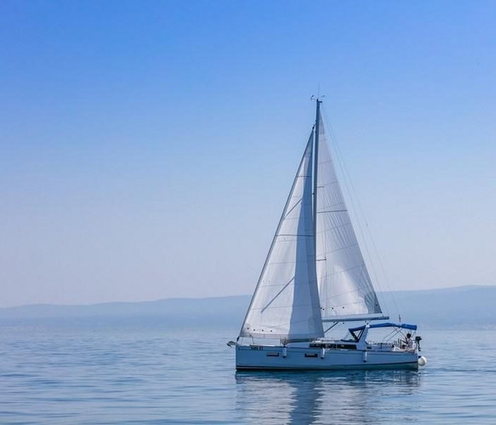 ANIMA MARIS 3 | Oceanis 38.1 photo 8