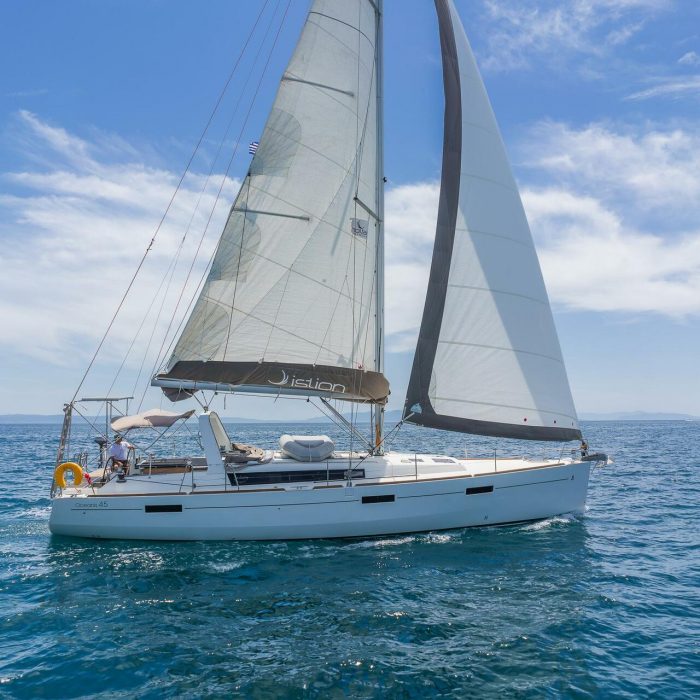 Quantum | Oceanis 45 photo 3 Quantum | Oceanis 45 photo 3