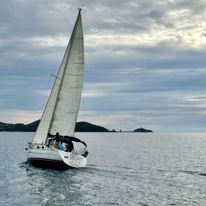 Cassiopea | Oceanis 323 photo 5