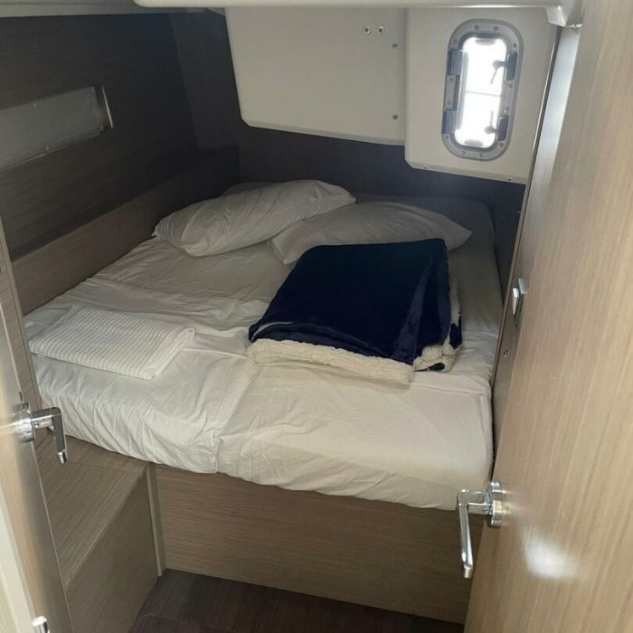 Wing II | Oceanis 40.1 photo 13