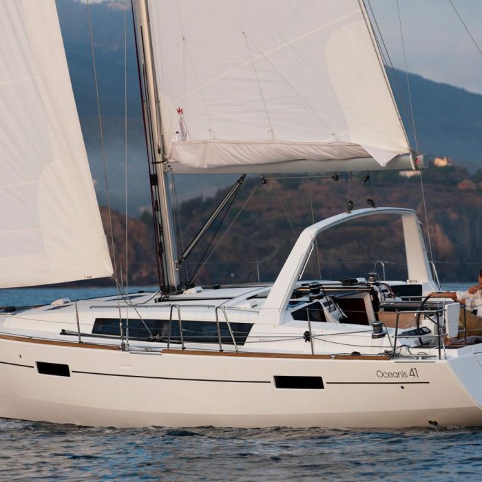 BELEZA - | AC | Bowthruster | Solar P | Oceanis 41 photo 1 BELEZA - | AC | Bowthruster | Solar P | Oceanis 41 photo 1