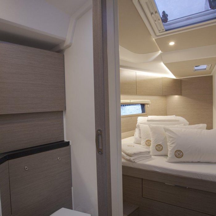 White Pearl | Hanse 460 photo 24