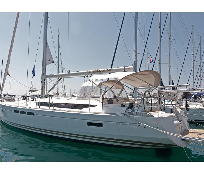 Aqua Kiss | Sun Odyssey 509 photo 1