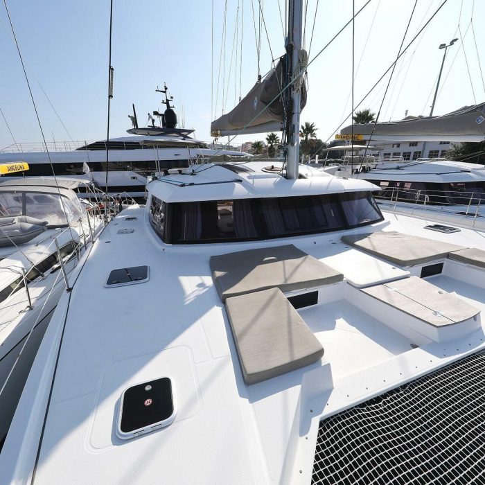 Feeling Free | Fountaine Pajot Saba 50 photo 5
