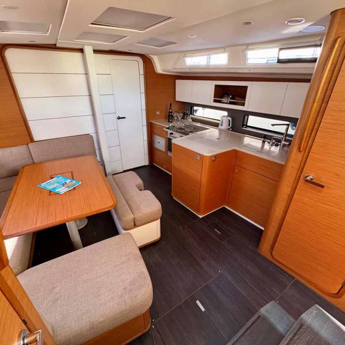 Leni | Dufour 41 Performance - 3 cab. photo 17