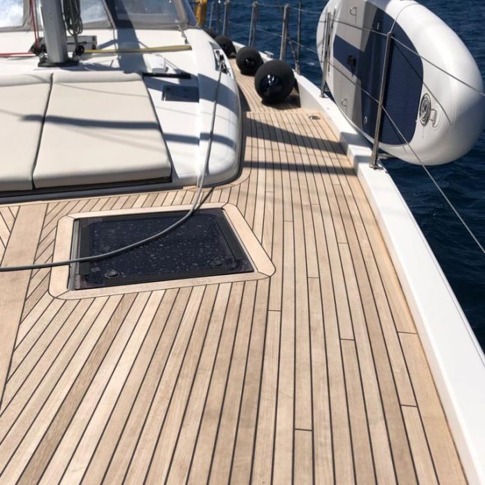 White Bird | Oceanis Yacht 54 photo 9