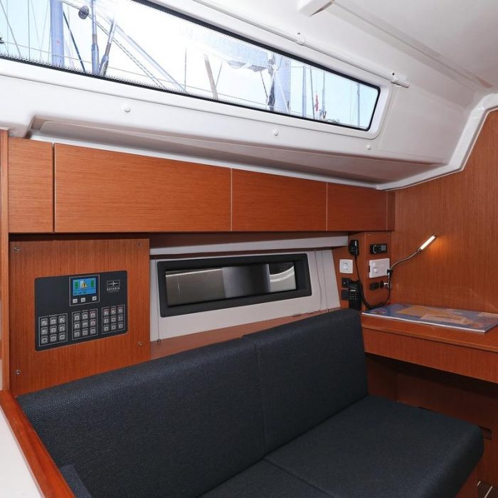 SeaTime | Bavaria C42 photo 12